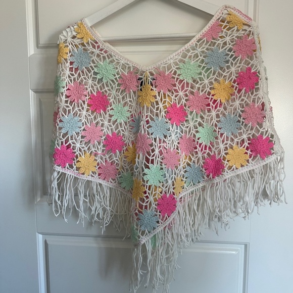 Multicolor Crochet Fringe Wrap - Picture 2 of 3